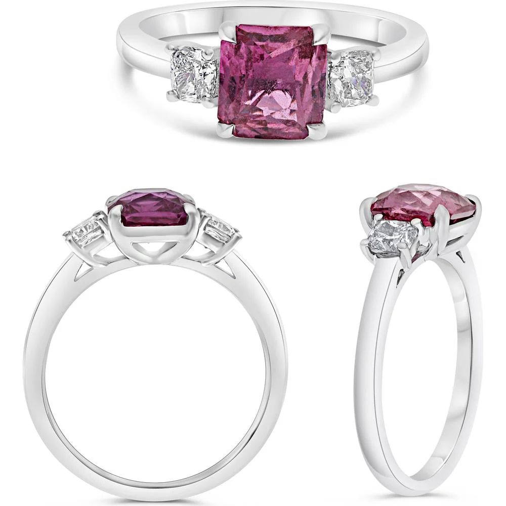 Roman & Jules - Platinum Three-Stone Ring with 2.07 Carat Pink Sapphire and Cushion-Cut Diamonds