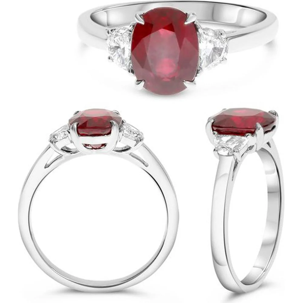 Roman & Jules - Platinum Three-Stone Ring with 3.54 Carat Oval Ruby and Trapezoid Diamonds