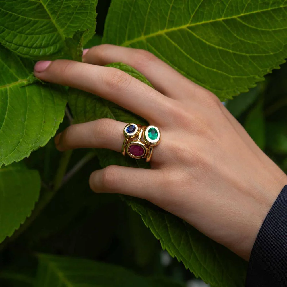 Ruchi New York - Cecily Ruby Bezel Ring in 18K Yellow Gold - Image 3