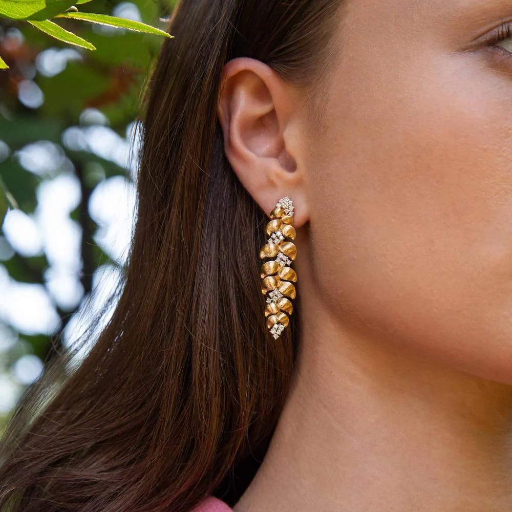 Ruchi New York - Foliage Diamond Linear Earrings in 18K Yellow Gold - Image 3