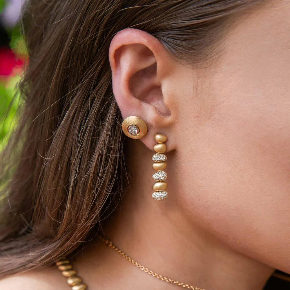 Ruchi New York - Natera Diamond Linear Earrings in 18K Yellow Gold - Image 2