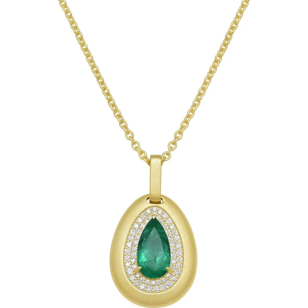 Ruchi New York - Quincy Emerald Pendant Necklace in 18K Yellow Gold