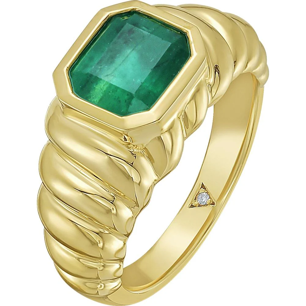 Ruchi New York - Sonnet Emerald Bezel Ring in 14K Yellow Gold