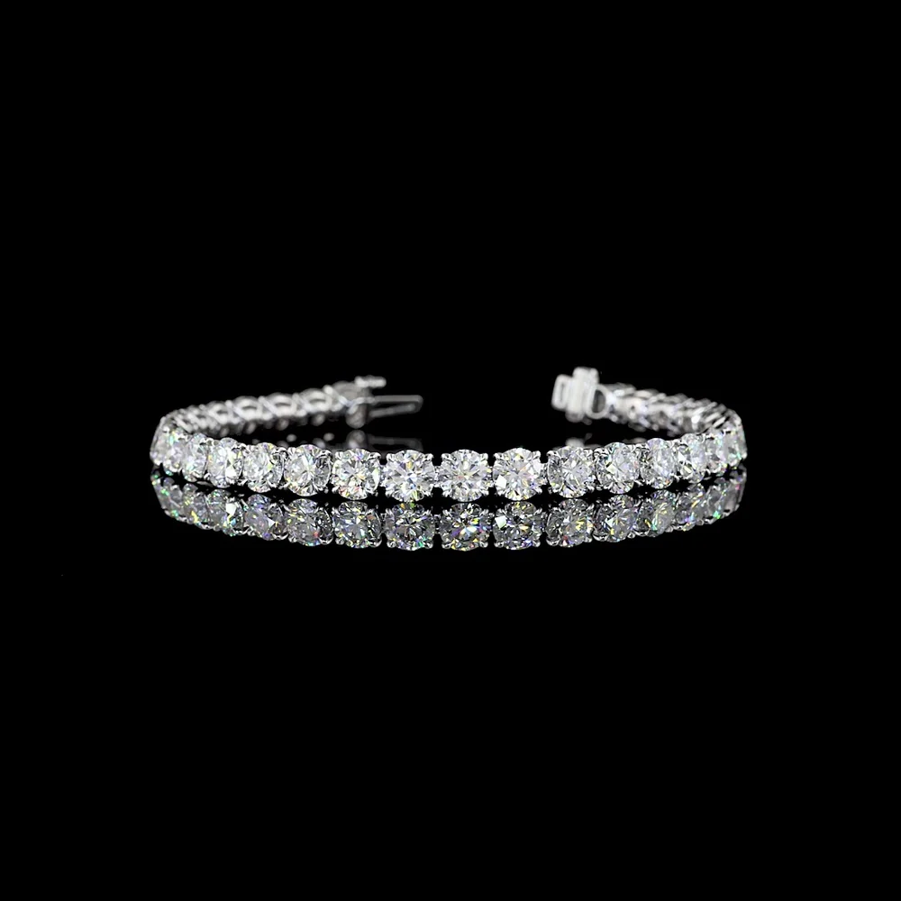 Silver Tennis Bracelet with 32 Round Lab Grown Diamonds - 16.09 Carat Total Weight, E-F Color VS1 Clarity - Covaloro Fine Jewelry