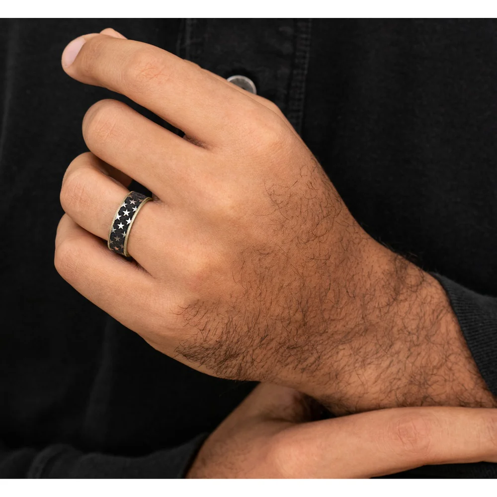 The Anthem Men's Wedding Band in 14K Yellow and Grey/Black Titanium - 7.5mm Width by Brook and Branch - Image 5