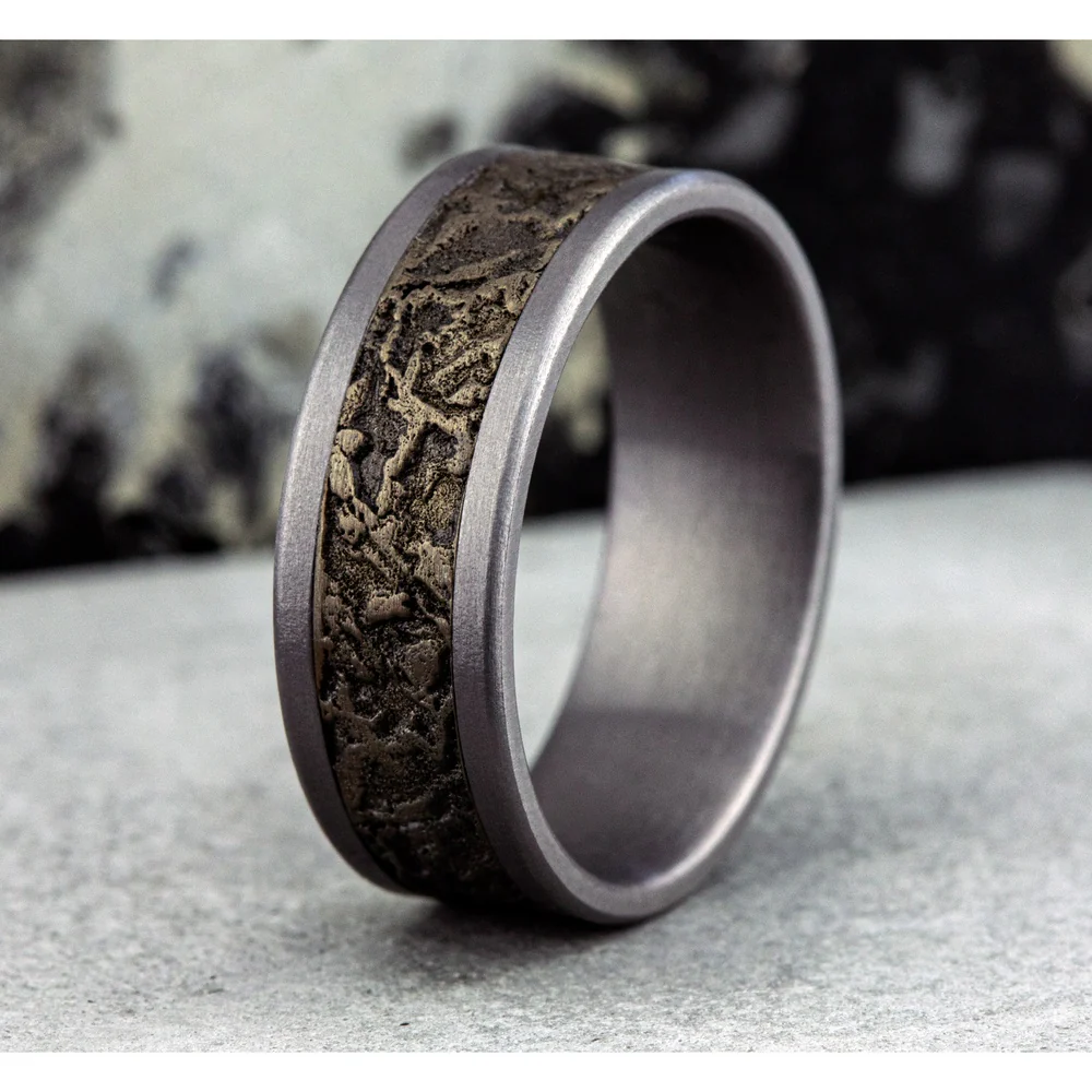 The Easel Men's Wedding Band in Grey Tantalum and Bronze - 8mm Width by Tantalum - Image 4
