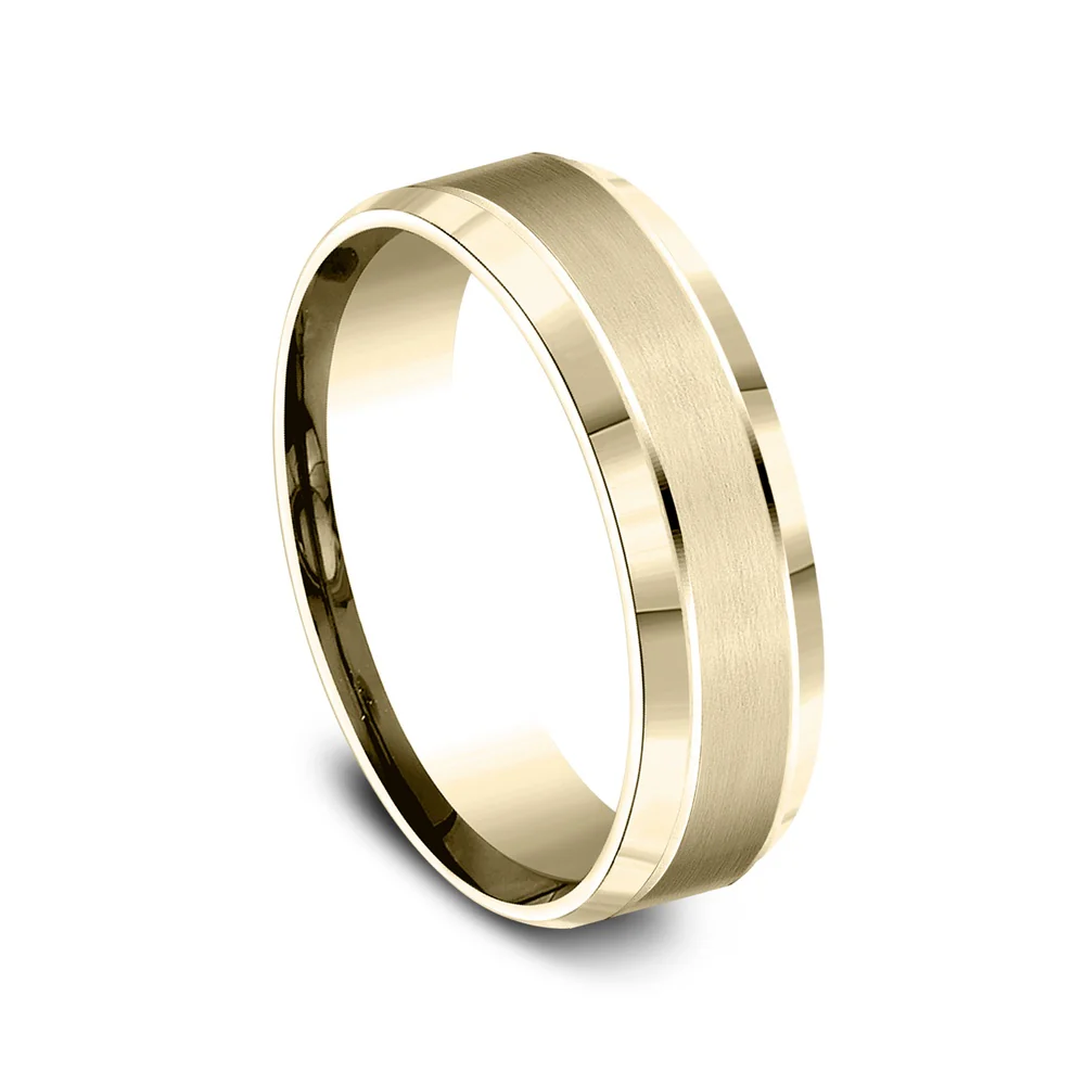 The Horizon Men's Wedding Band in 14K Yellow Gold - 6.5mm by Benchmark - Image 2