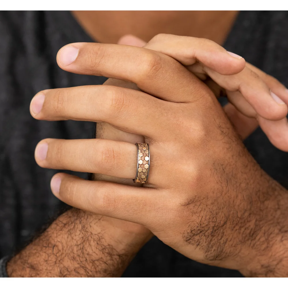 The Keeper Men's Wedding Band in Grey Tantalum and 14K Yellow Gold - 7.5mm Width by Ammara Stone - Image 5