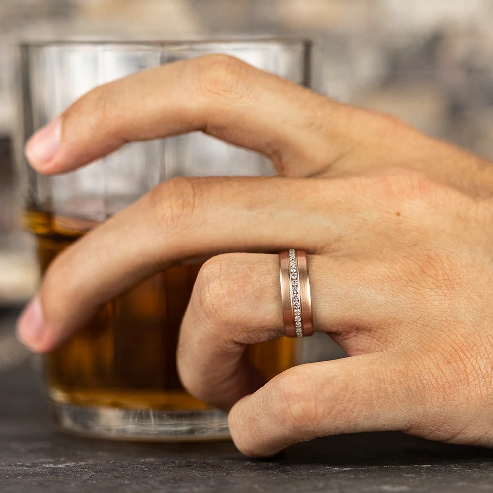 The Lincoln Men's Wedding Band in 14K Rose Gold - 7.5mm Width by Benchmark - Image 5