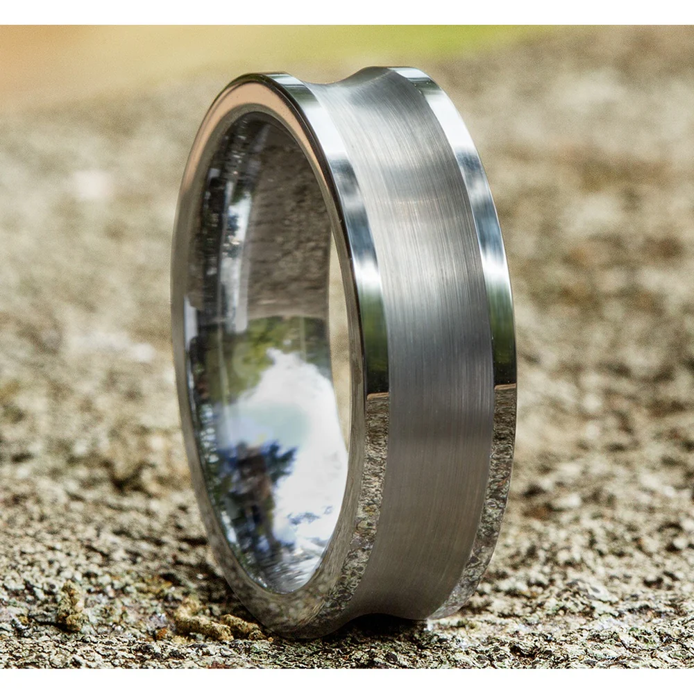 The Prowler Men's Wedding Band in Tungsten - 6mm Width by Forge - Image 4