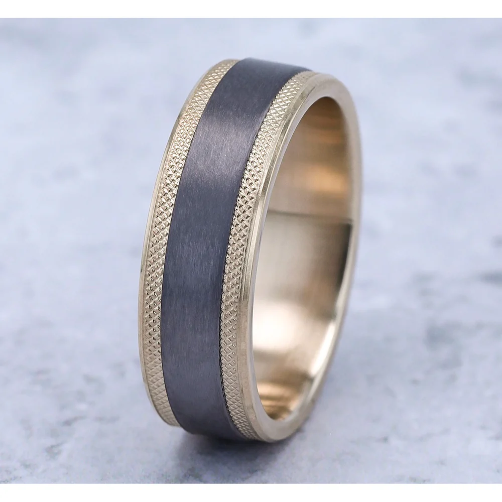 The Rogue Men's Wedding Band in 14K Yellow Gold and Grey Tantalum - 7mm Width by Ammara Stone - Image 4