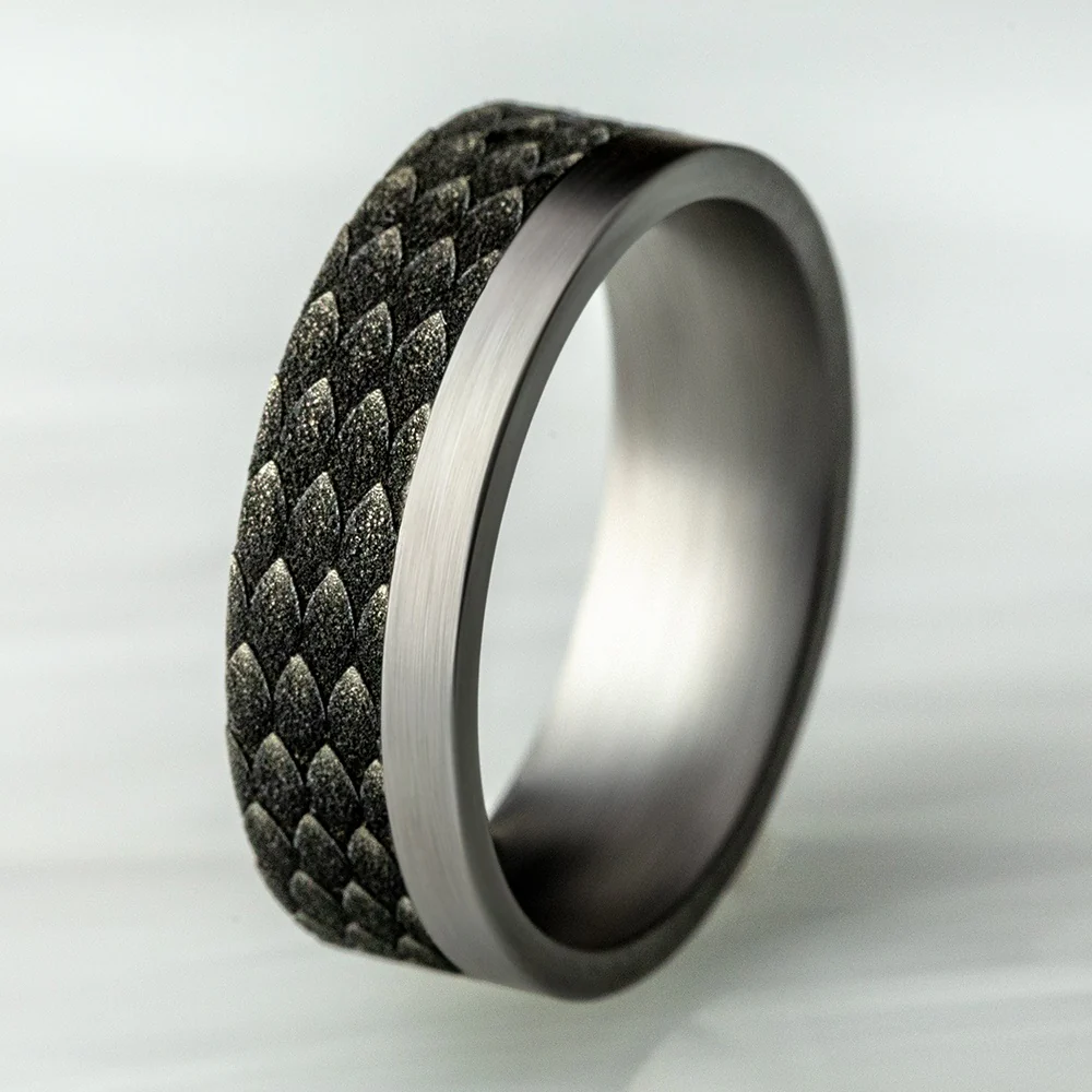 The Talon Men's Wedding Band in Grey Tantalum and Black Titanium - 7mm Width by Tantalum - Image 4